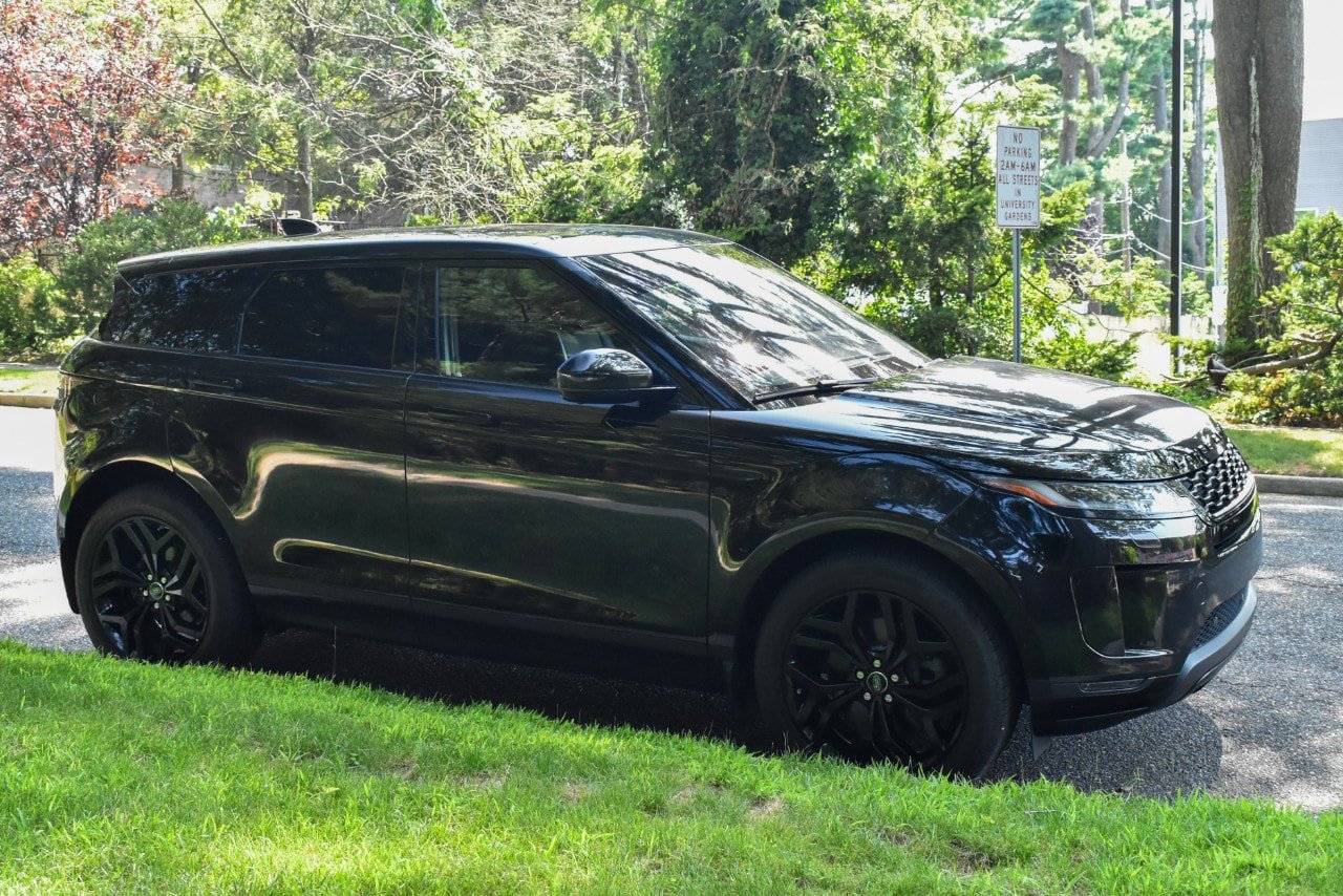 Used 2020 Land Rover Range Rover Evoque SE AWD/4WD image 10