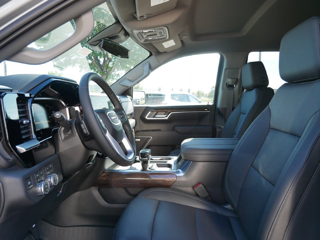 New 2026 GMC Sierra 1500 Elevation w/ Elevation Premium Package AWD/4WD image 6