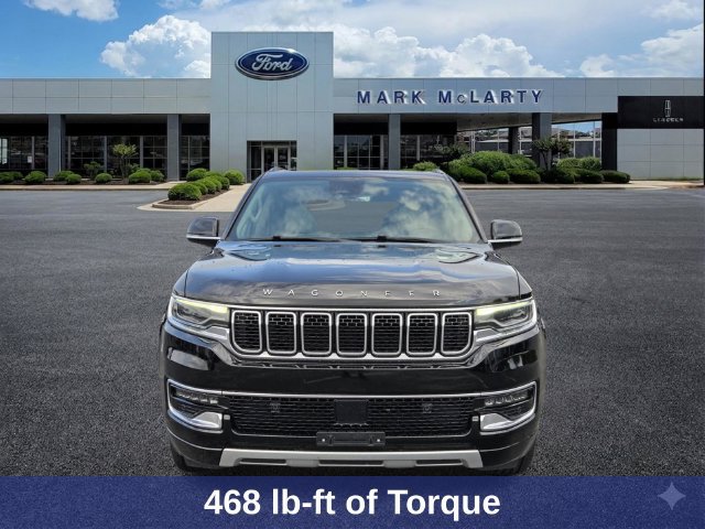 Used 2023 Jeep Wagoneer L Series II w/ Premium Group I AWD/4WD image 9
