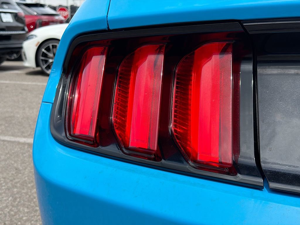 Used 2017 Ford Mustang Coupe image 10