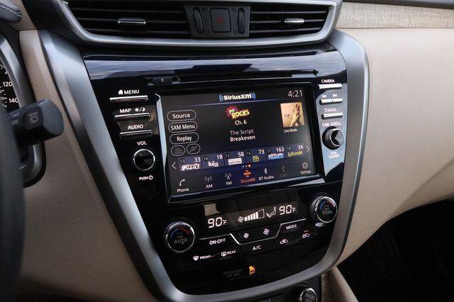 Used 2024 Nissan Murano SL image 17