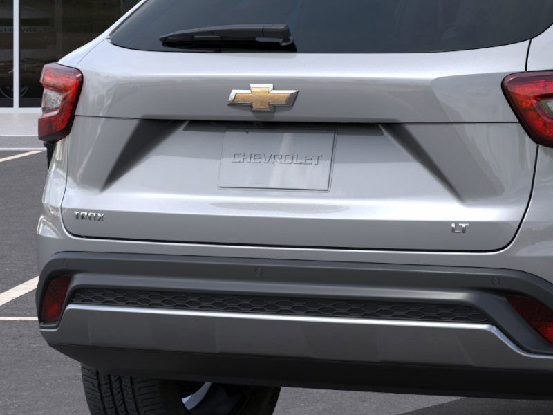 New 2025 Chevrolet Trax LT w/ Driver Confidence Package image 14