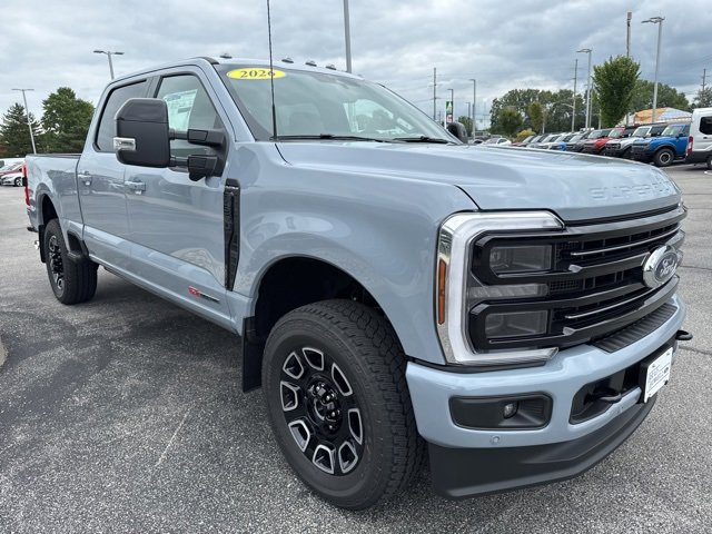 New 2026 Ford F350 Platinum image 4