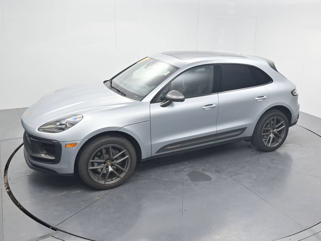 Used 2024 Porsche Macan Turbo AWD/4WD image 51