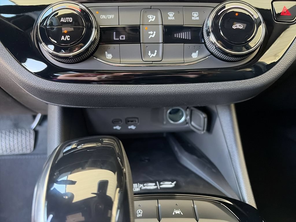 New 2026 Buick Envista Sport Touring w/ Convenience I Package FWD image 27