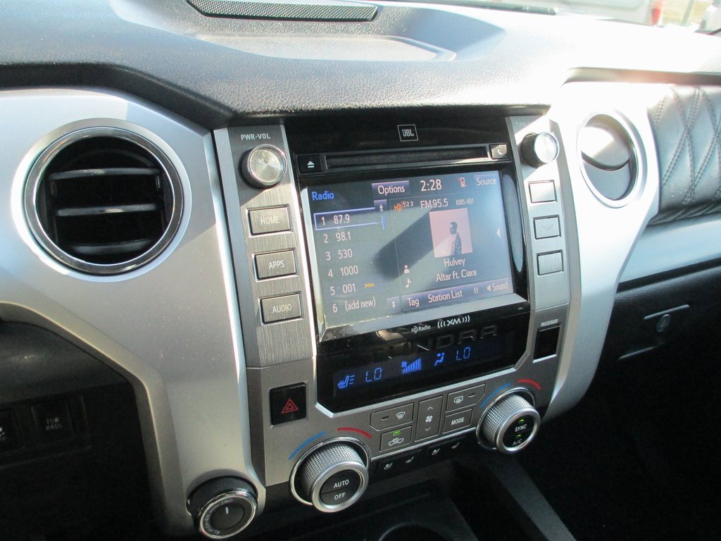 Used 2015 Toyota Tundra Platinum image 23