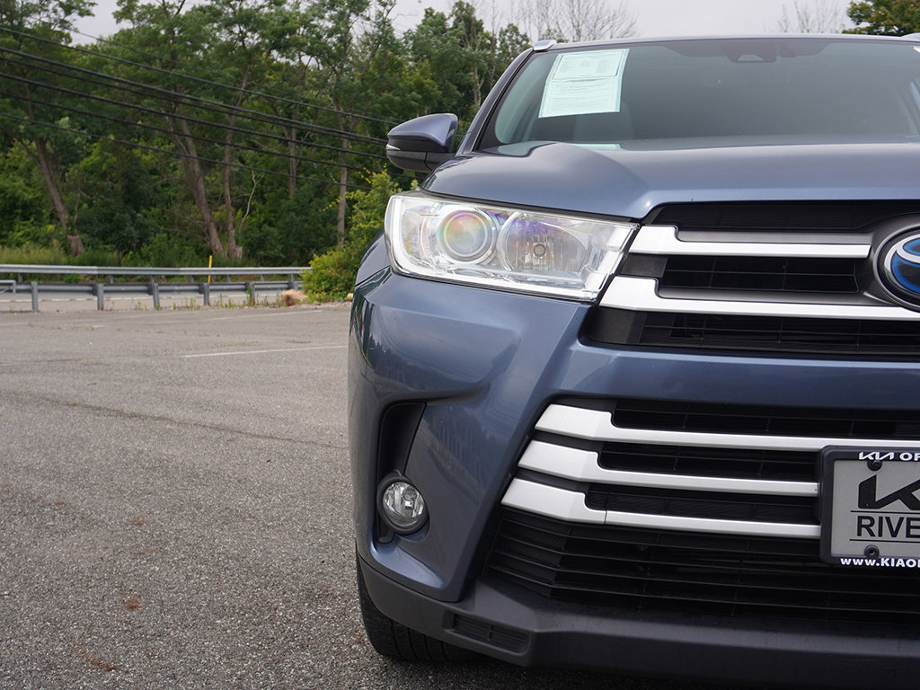 Used 2019 Toyota Highlander XLE AWD/4WD image 15