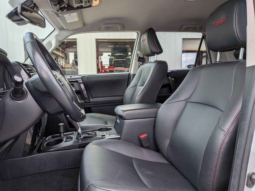 Used 2024 Toyota 4Runner TRD Off-Road Premium image 14