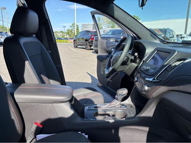 Used 2023 Chevrolet Equinox RS AWD/4WD image 30