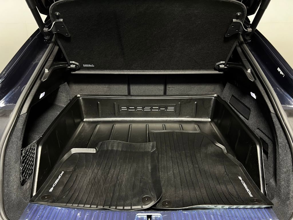 Used 2024 Porsche Cayenne Coupe image 29