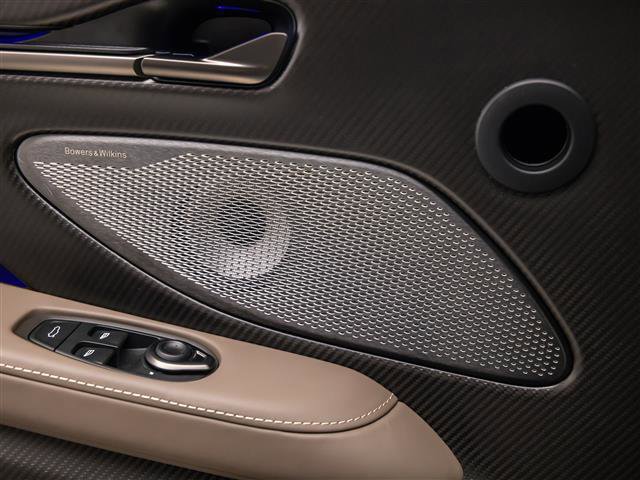 New 2026 Aston Martin Vanquish image 28