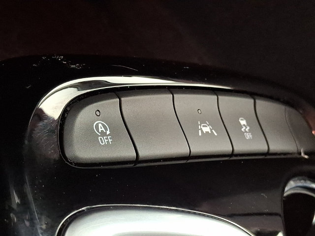 Used 2022 Buick Encore GX Select w/ Advanced Technology Package FWD image 28