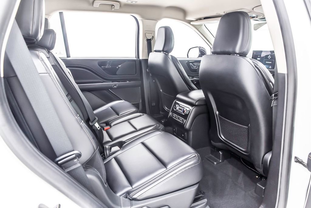 Used 2021 Lincoln Aviator 2WD image 33