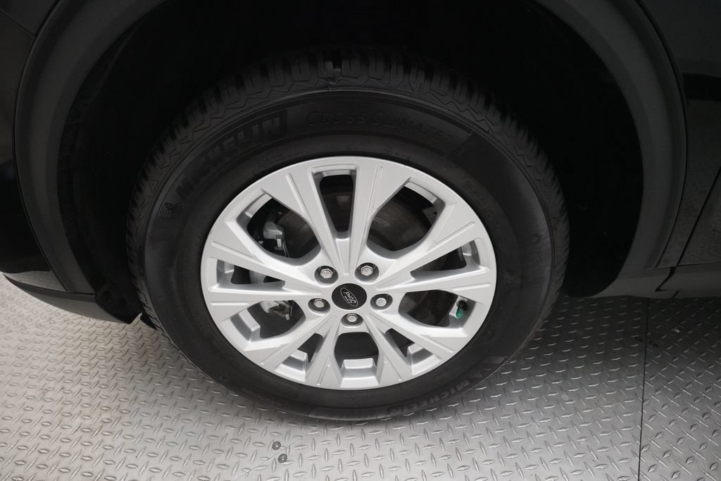 Used 2023 Ford Escape Active w/ Tech Pack #2 AWD/4WD image 27