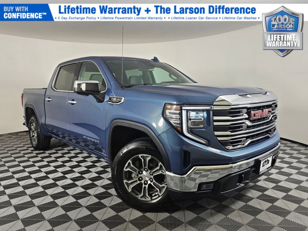 Used 2024 GMC Sierra 1500 SLT image 1