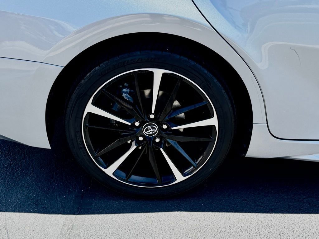Certified 2020 Toyota Camry XSE image 14