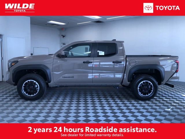 New 2026 Toyota Tacoma TRD Off-Road AWD/4WD image 3