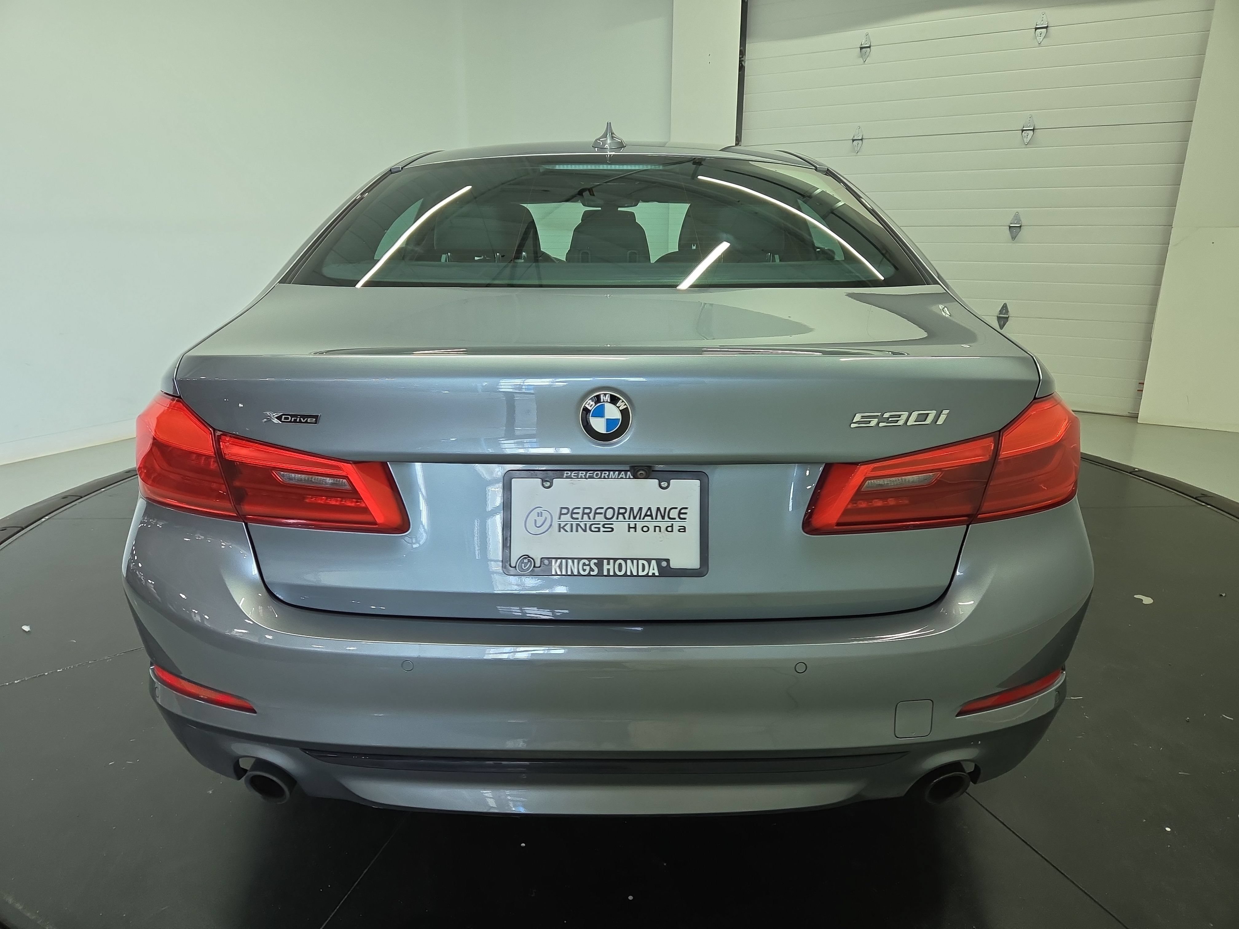 Used 2019 BMW 530i xDrive w/ Convenience Package AWD/4WD image 8
