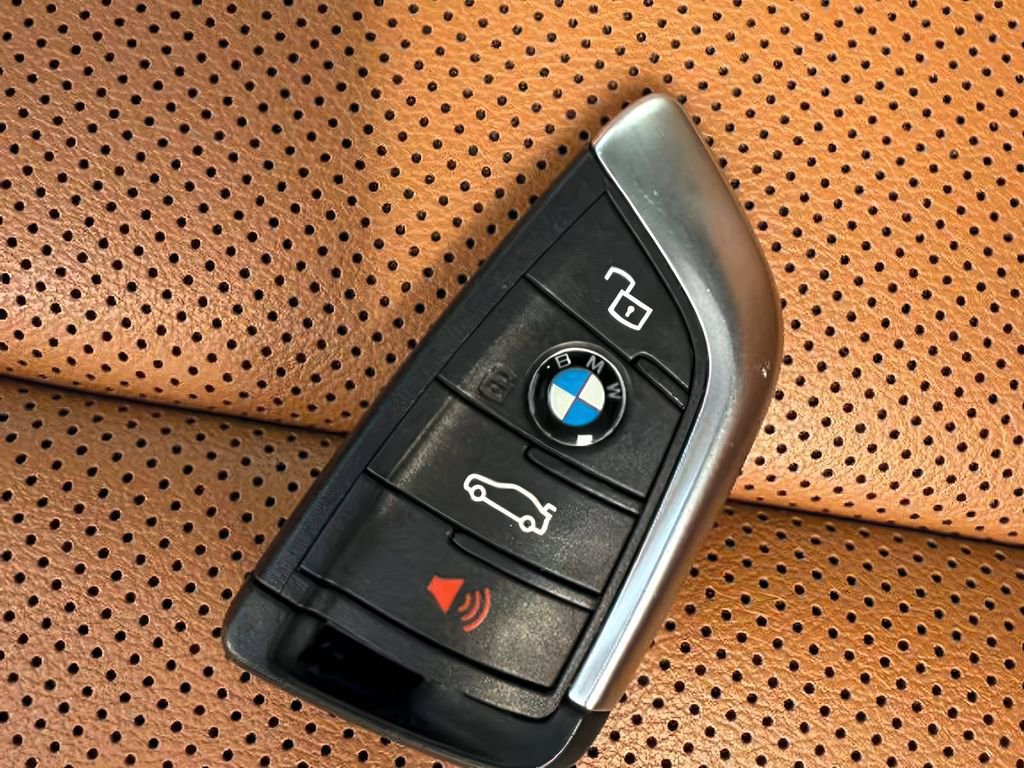 Used 2022 BMW X3 xDrive30i w/ Convenience Package image 29