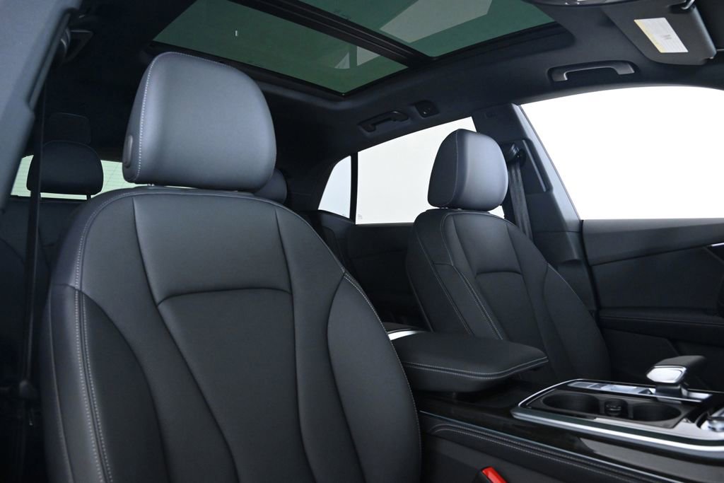 New 2026 Audi Q8 Premium Plus image 15