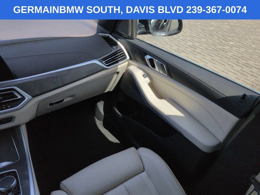 Used 2022 BMW X5 xDrive45e AWD/4WD image 19
