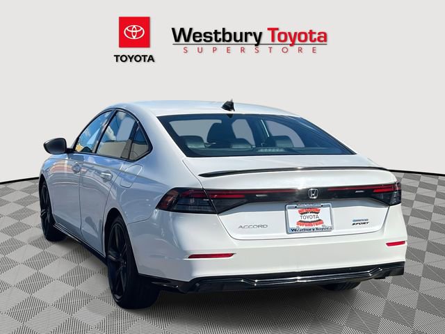 Used 2023 Honda Accord Sport image 6