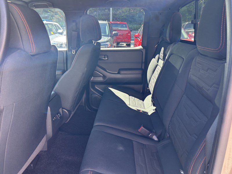 Used 2024 Nissan Frontier PRO-4X w/ Pro Convenience Package AWD/4WD image 19