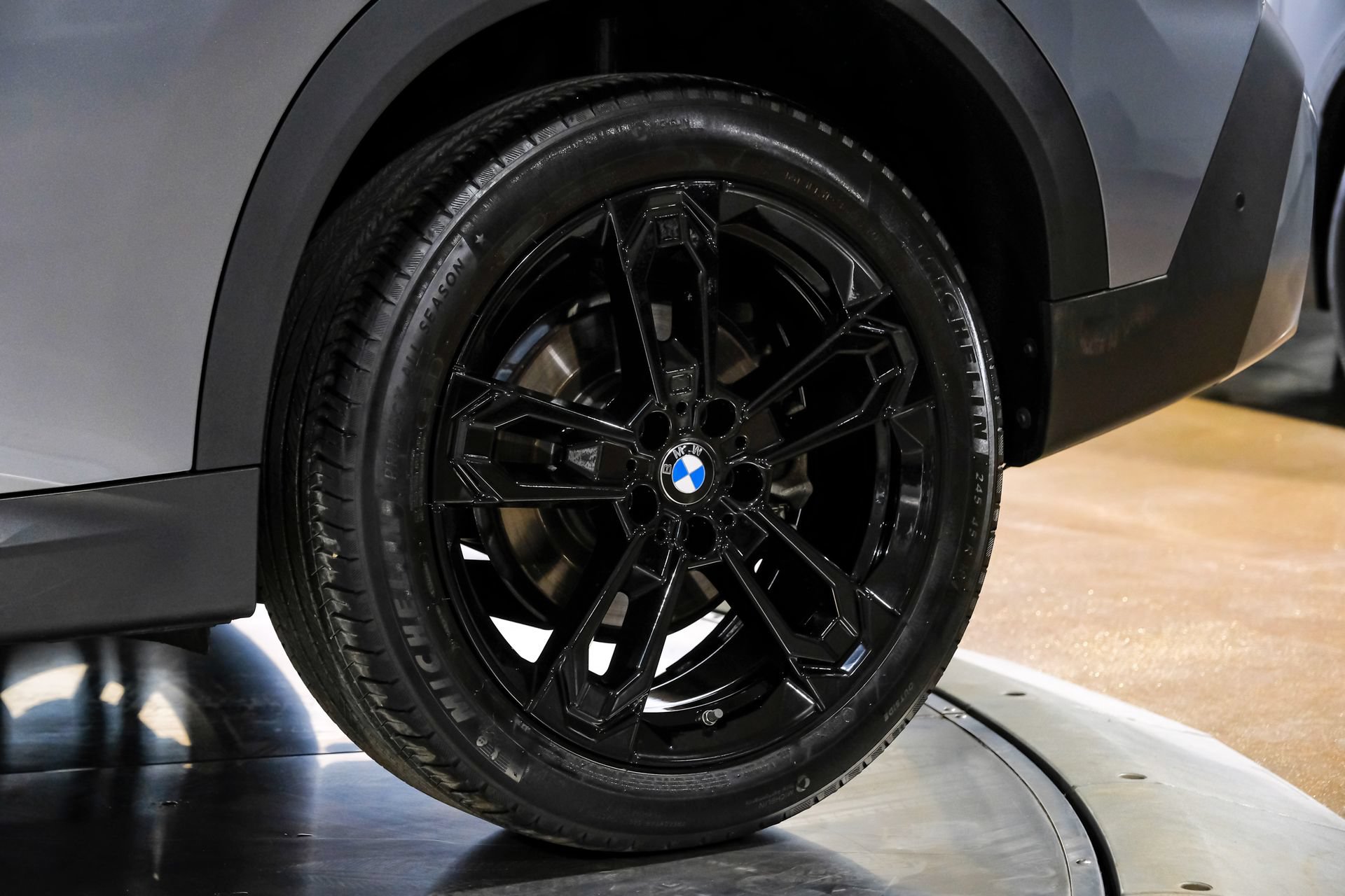 Used 2025 BMW X2 xDrive28i AWD/4WD image 61