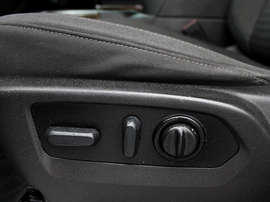 Used 2022 Chevrolet Silverado 1500 RST image 36