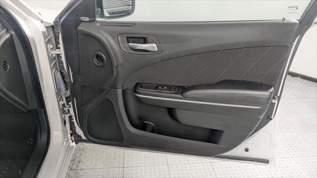 Used 2023 Dodge Charger SXT image 23