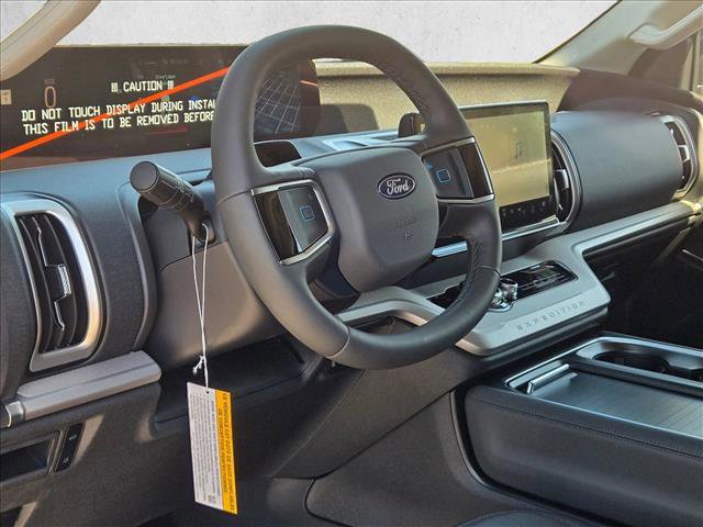 New 2026 Ford Expedition Active video 3