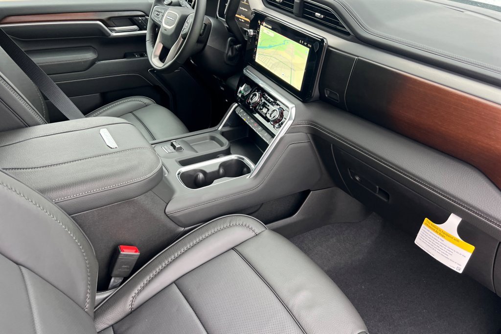 New 2026 GMC Sierra 2500 Denali w/ Denali Reserve Package image 12