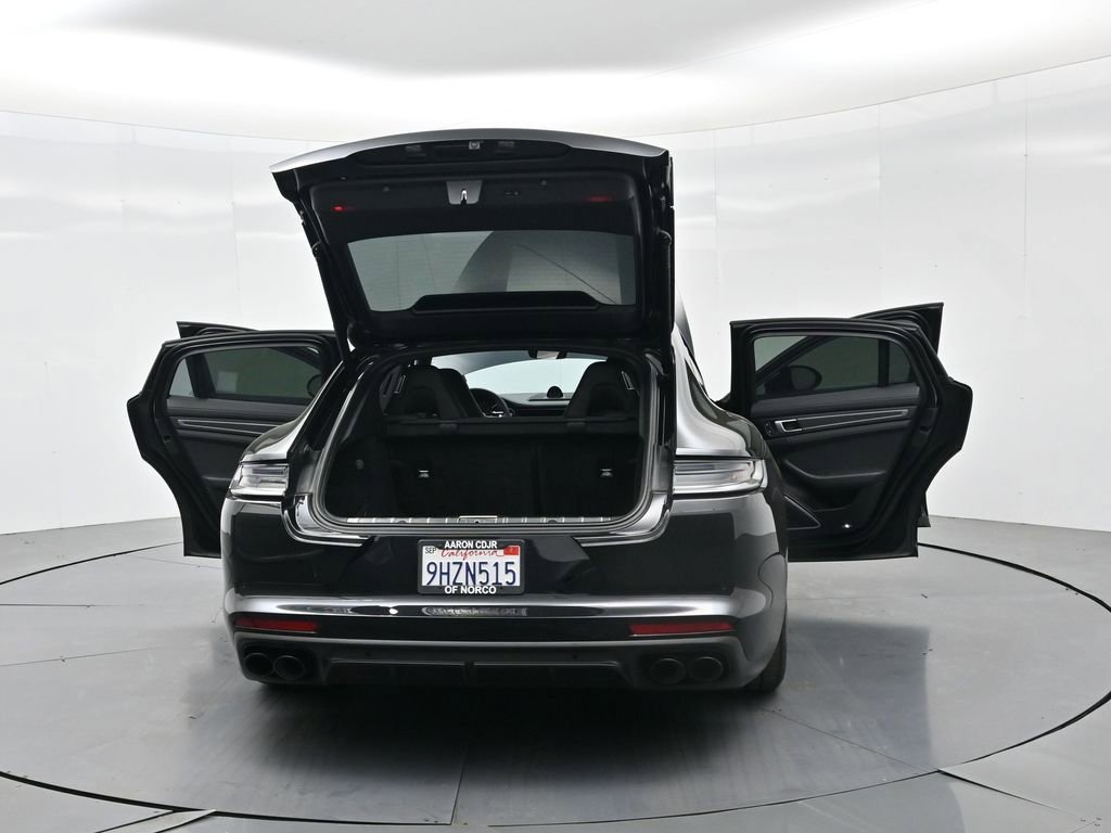 Used 2023 Porsche Panamera Platinum Edition image 42