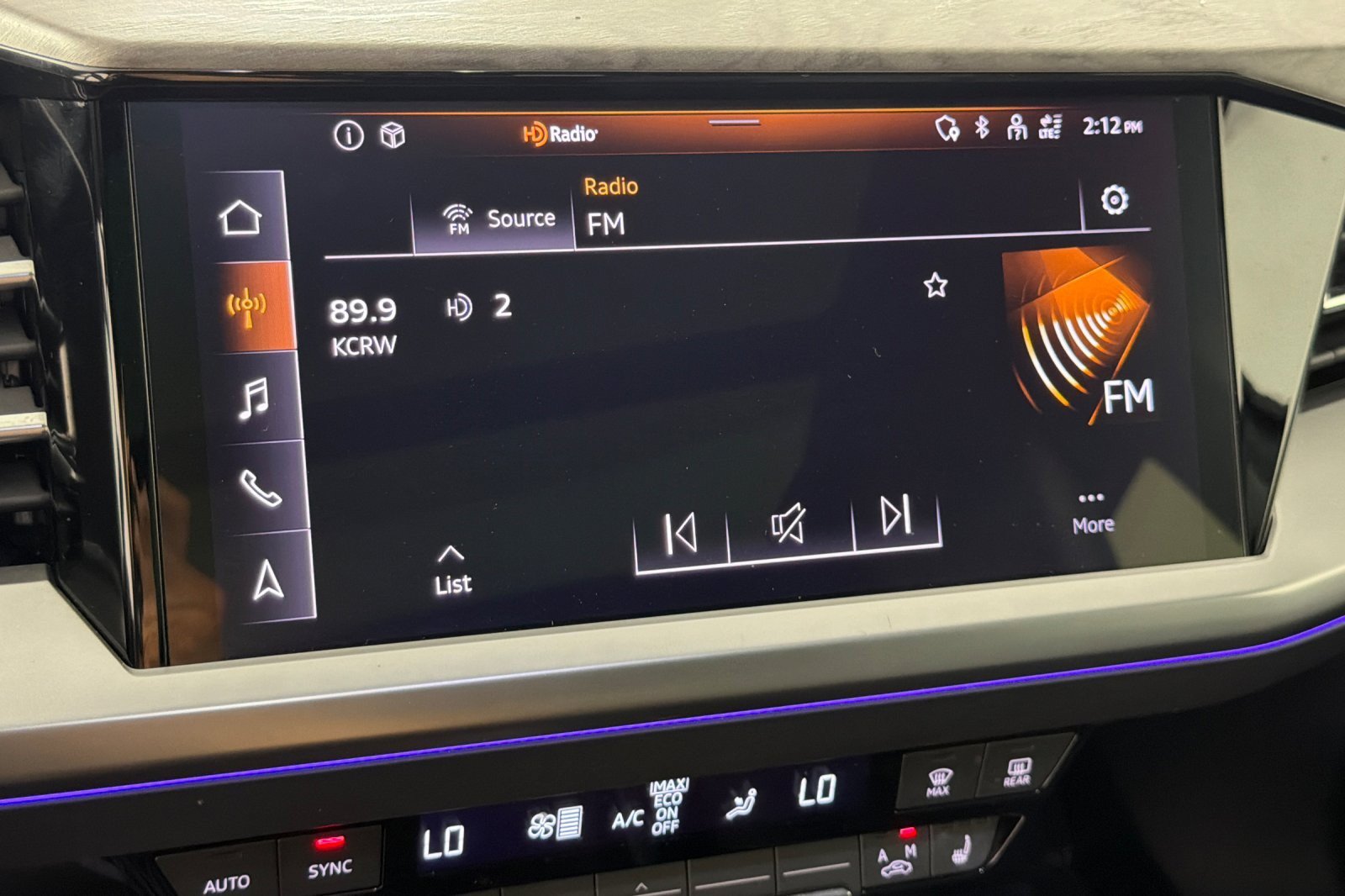 Used 2023 Audi Q4 e-tron Premium Plus RWD image 17