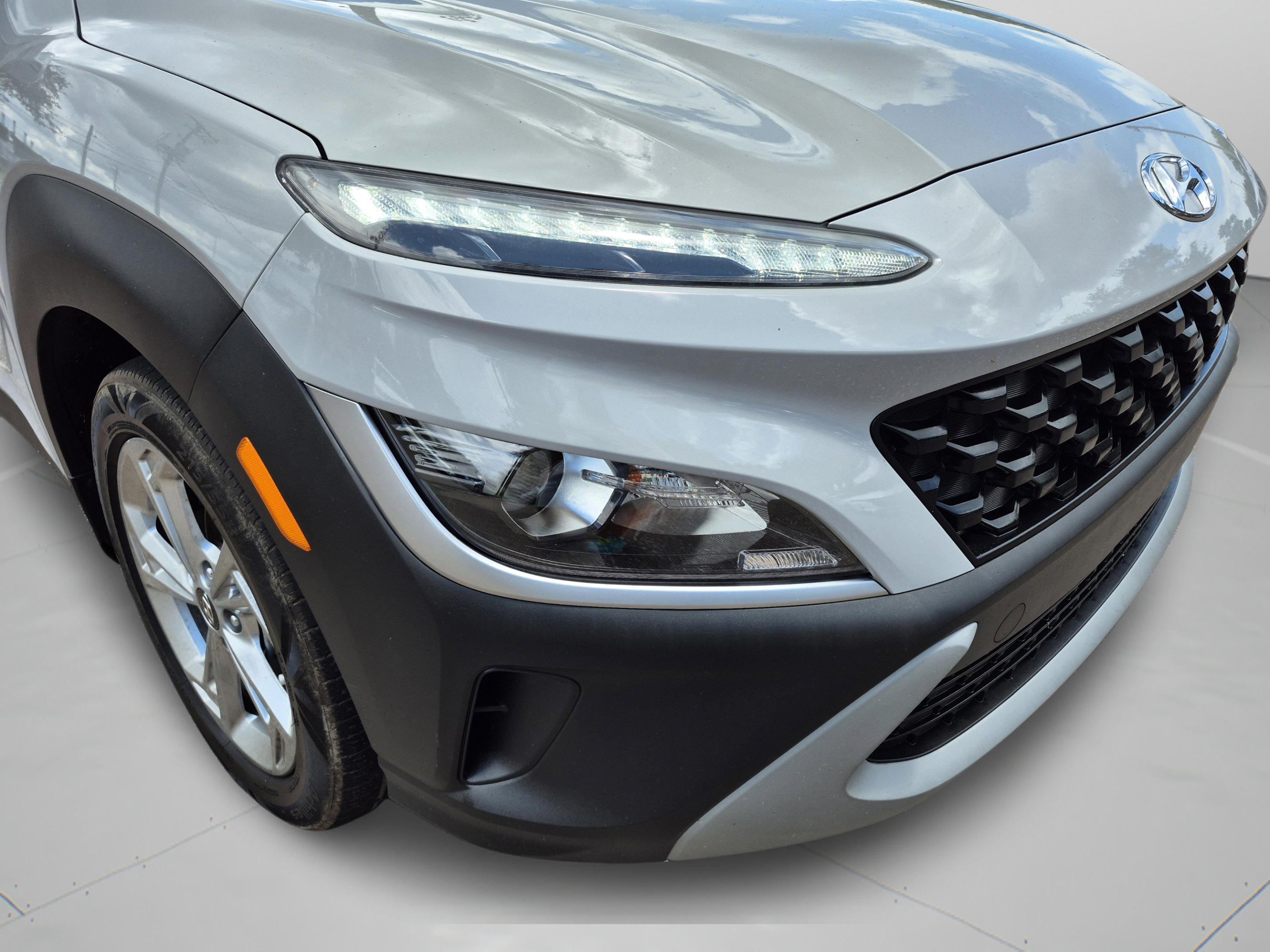 Certified 2022 Hyundai Kona SEL w/ Cargo Package FWD image 31