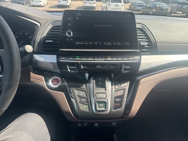 New 2026 Honda Odyssey Touring image 24