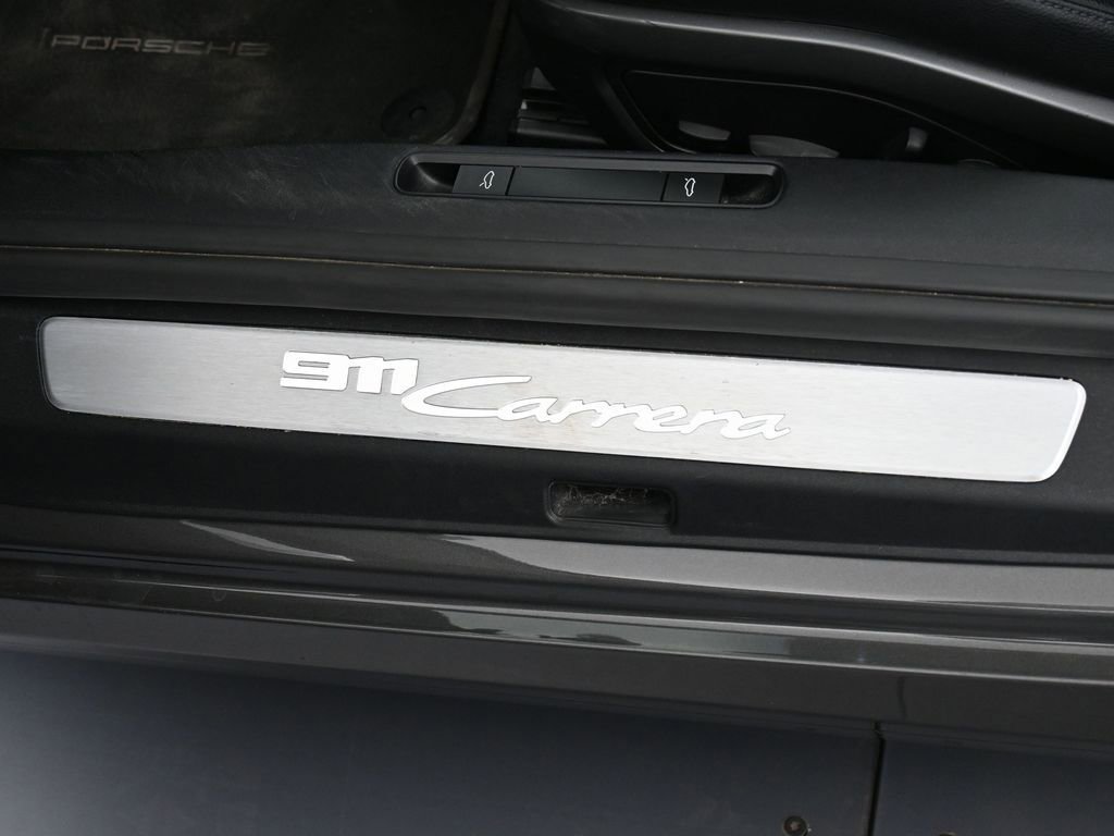Certified 2023 Porsche 911 Carrera image 17
