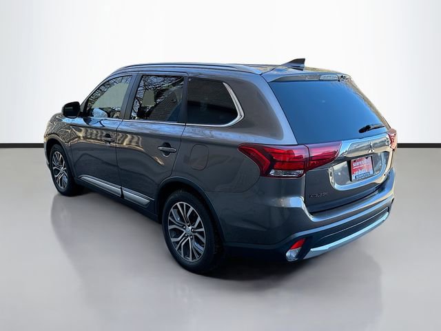 Used 2017 Mitsubishi Outlander SEL image 8