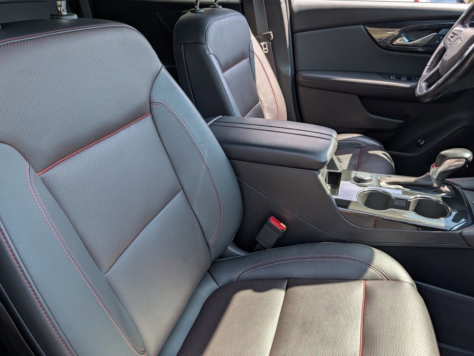 Used 2020 Chevrolet Blazer RS AWD/4WD image 27