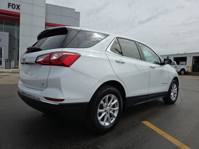 Used 2020 Chevrolet Equinox LT w/ Driver Convenience Package image 7