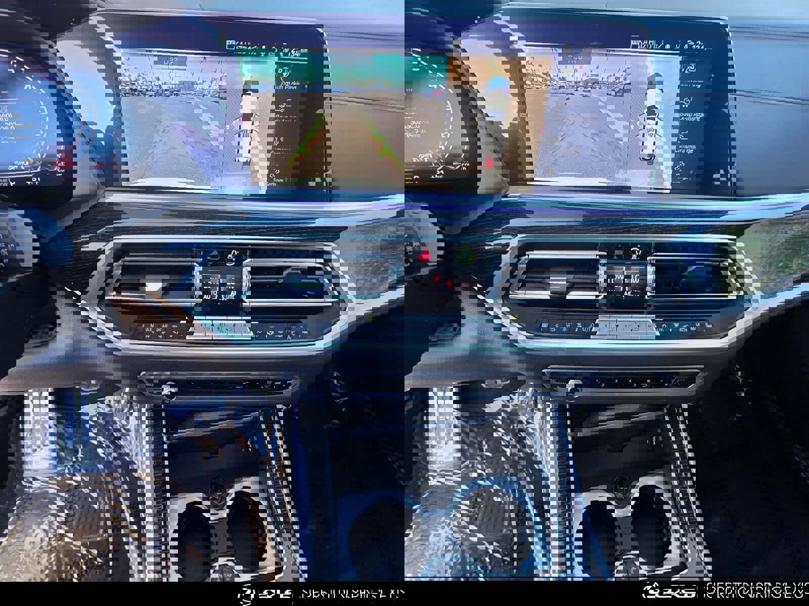 Used 2021 BMW X7 M50i image 18