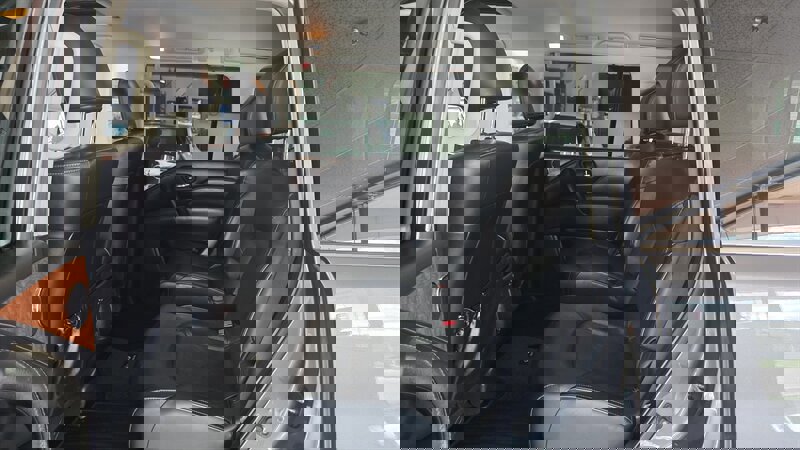 Used 2018 INFINITI QX80 4WD w/ Driver Assistance Package image 22