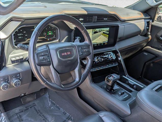 Used 2022 GMC Sierra 1500 AT4 w/ AT4 Premium Package AWD/4WD image 9