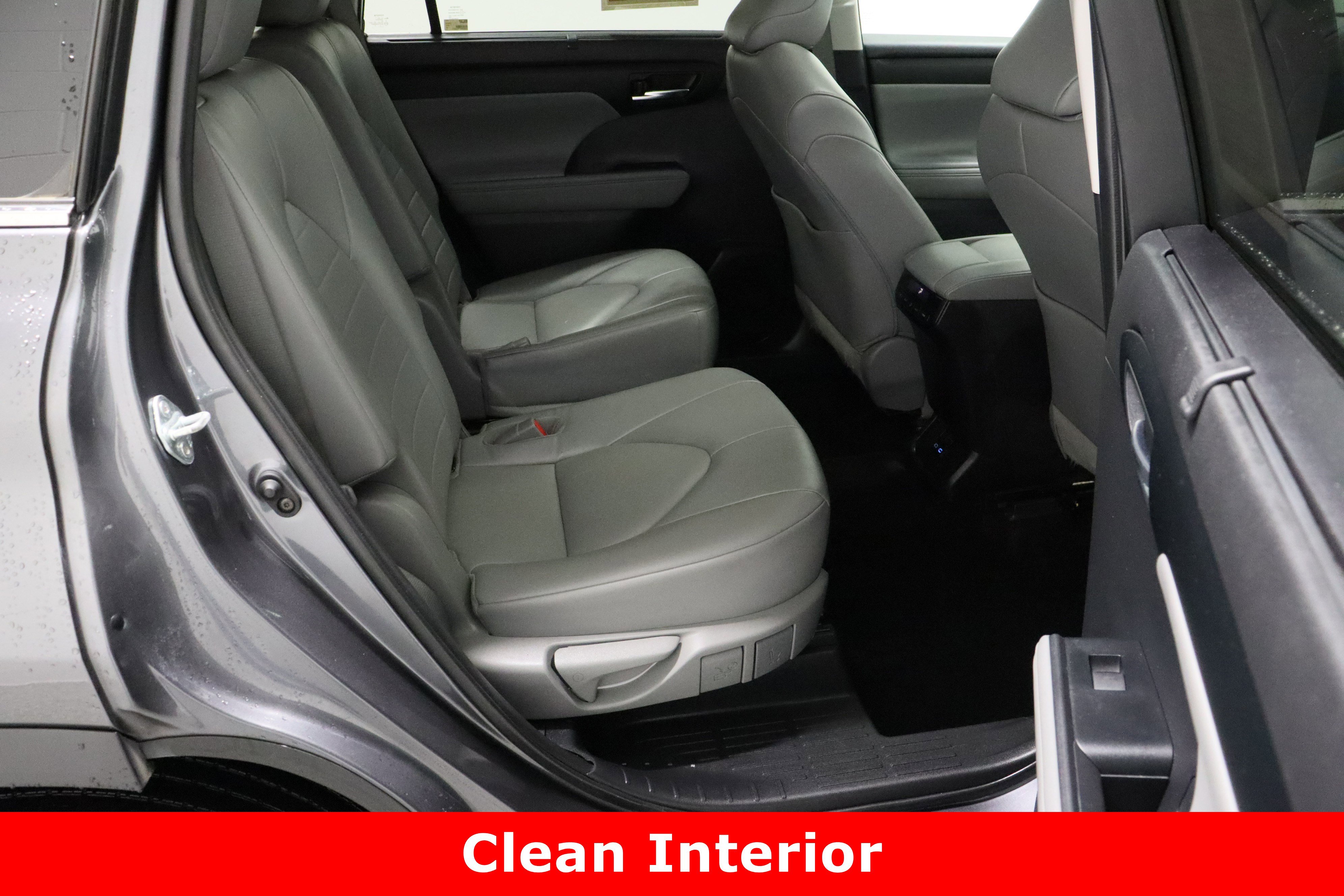Used 2022 Toyota Highlander XLE image 38
