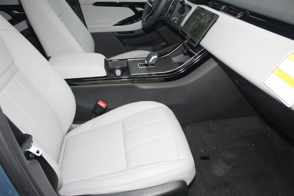 New 2026 Land Rover Range Rover Evoque S image 3