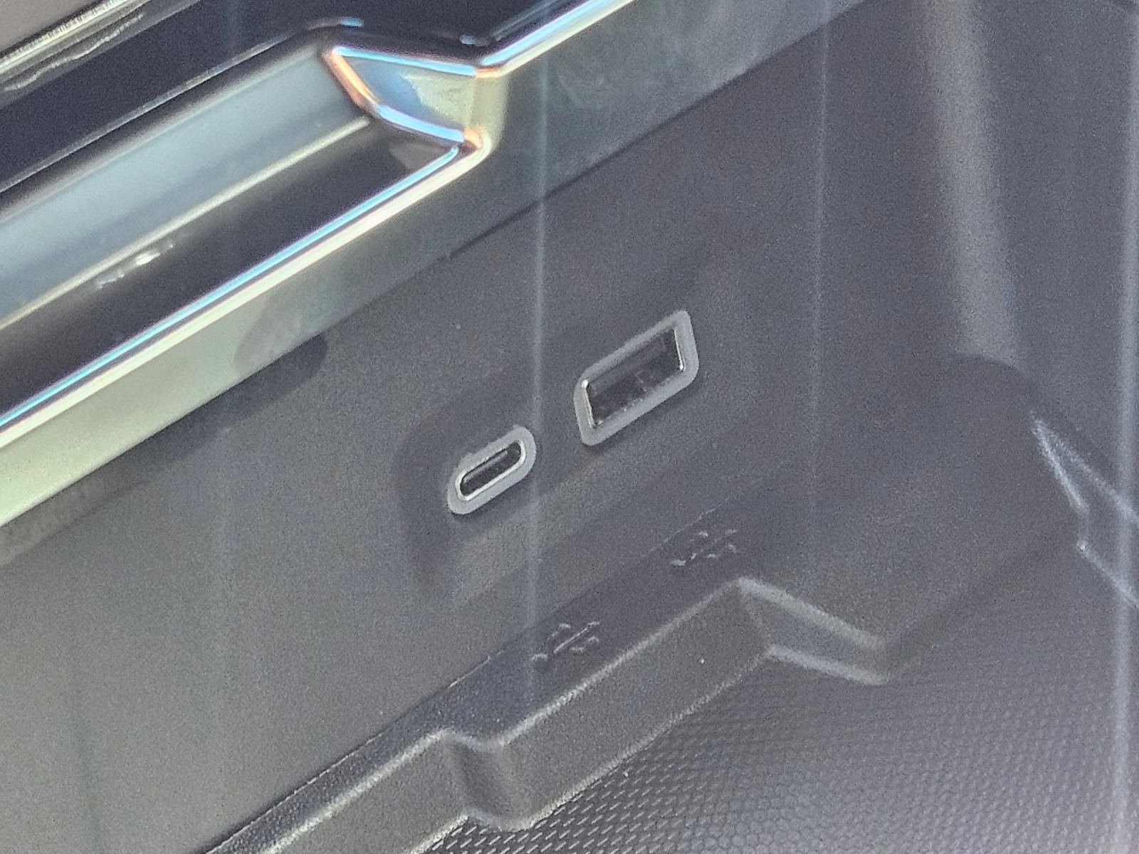 New 2026 GMC Yukon Denali AWD/4WD image 19