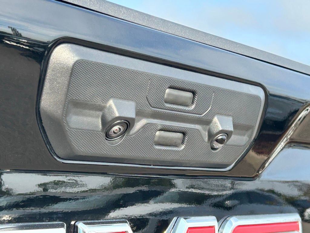 Used 2025 GMC Sierra 2500 AT4 w/ AT4 Premium Plus Package image 89