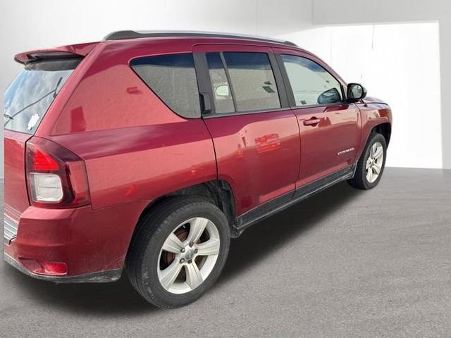 Used 2016 Jeep Compass Sport w/ Power Value Group image 3
