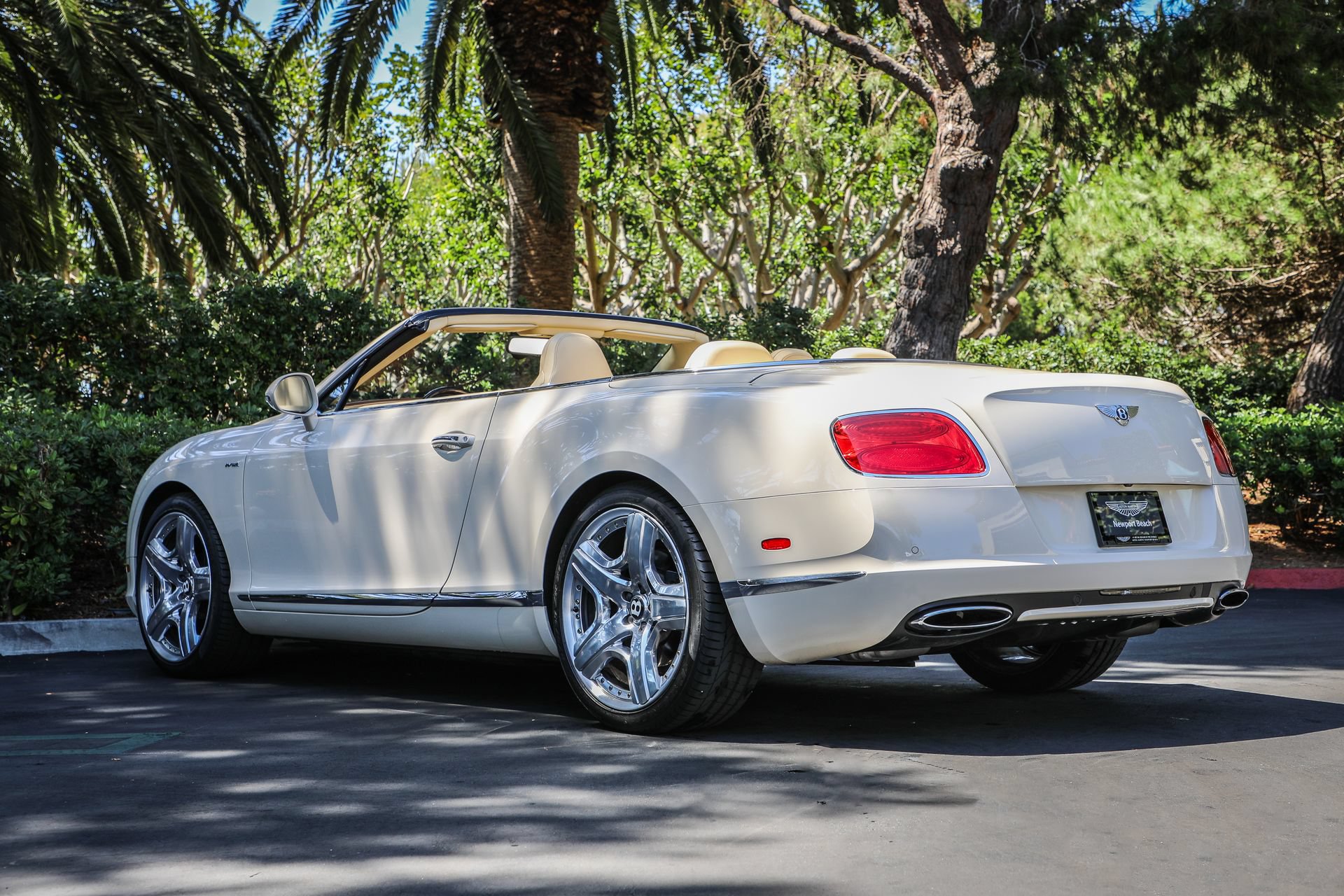 Used 2015 Bentley Continental GT AWD/4WD image 24