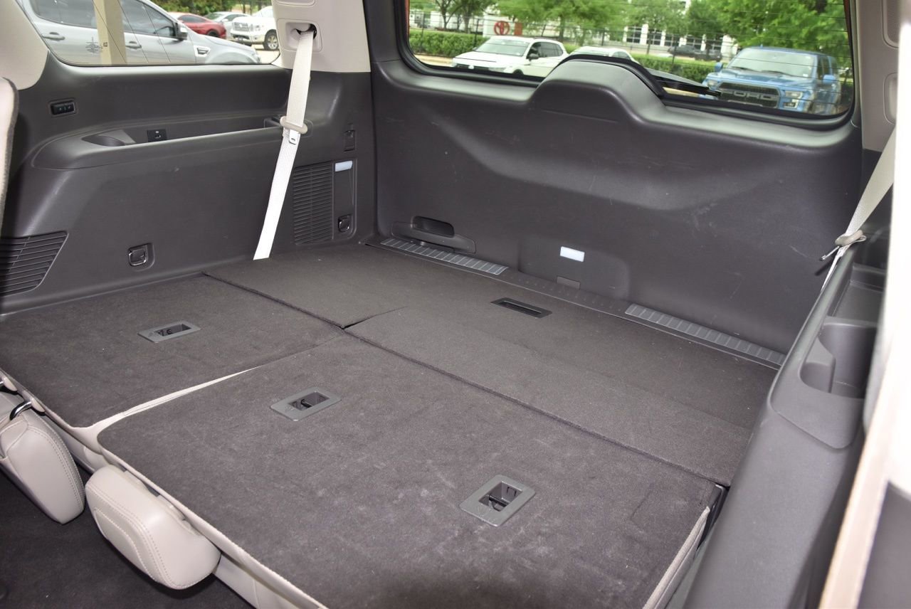 Used 2023 Lincoln Navigator Reserve image 12